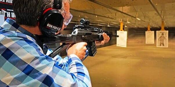 El campo de tiro: armas de fuego y precisión en el objetivo