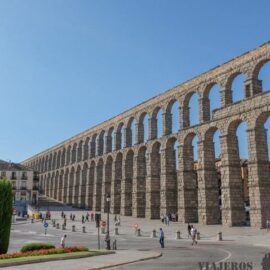 Cómo ir de Segovia a Madrid: opciones de transporte adecuadas