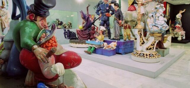 El museo de las Hogueras de Alicante: la tradición en llamas