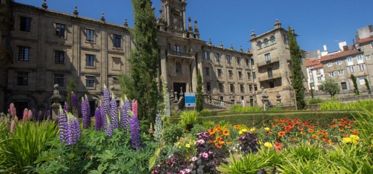 De Santiago de Compostela a La Coruña: Un Recorrido Gallego