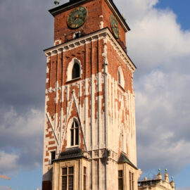 torre-del-antiguo-ayuntamiento-de-cracovia