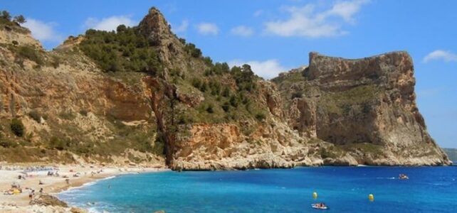 Calas en Alicante: la mejor opción para ir con niños Calas en Alicante: la mejor opción para ir con niños