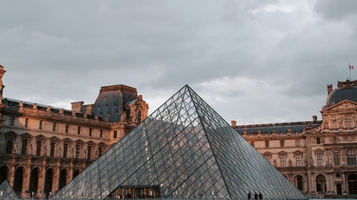 Cuanto Se Tarda En Ver El Louvre