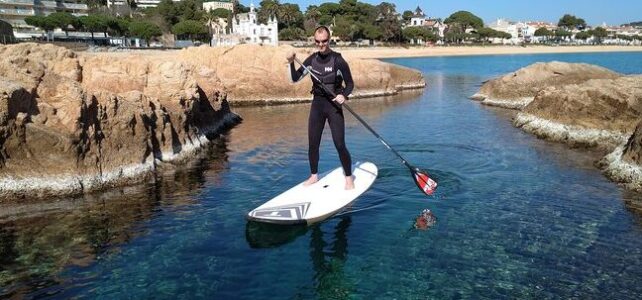 Paddle surf en Sant Feliu de Guíxols: una experiencia inolvidable Paddle surf en Sant Feliu de Guíxols: una experiencia inolvidable