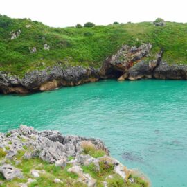 Playas bonitas cerca de Llanes: un paraíso natural en Asturias