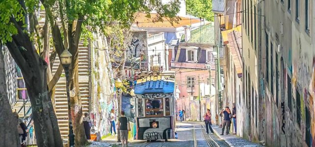 Te enseño qué ver en el Barrio Alto de Lisboa, Portugal
