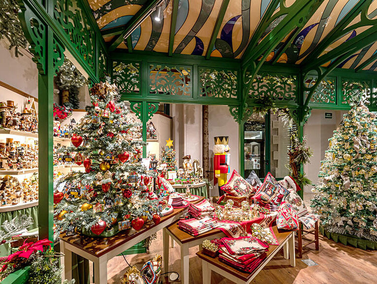 Tiendas de Navidad: Todo el Año, el Mejor Momento para Comprar - GudMornin