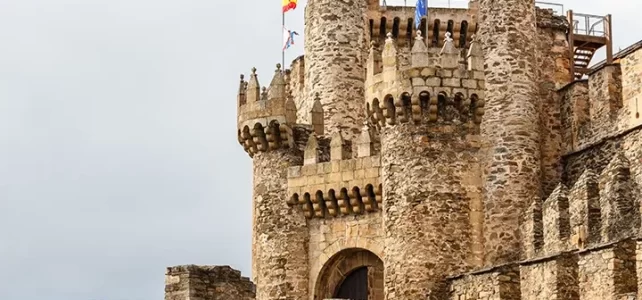 Explora el Castillo de los Templarios de Ponferrada en fotos Explora el Castillo de los Templarios de Ponferrada en fotos