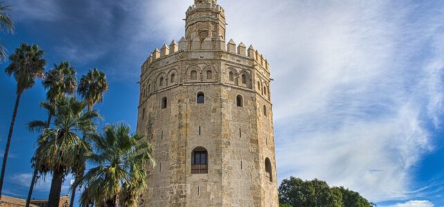 Curiosidades de la torre del oro: historia, leyendas y misterios Curiosidades de la torre del oro: historia, leyendas y misterios