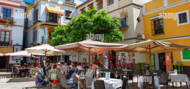 Conoce la emblemática Plaza de los Venerables en Sevilla Conoce la emblemática Plaza de los Venerables en Sevilla