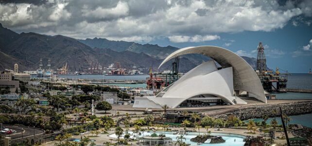 Santa Cruz de Tenerife: Lugares de interés en la isla